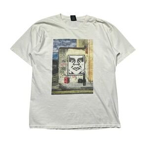 OBEY Graffiti Art Graphic T Shirt Mens Size L White Box Logo Streetwear Swag